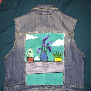 Sleeveless Painted Jean Jacket